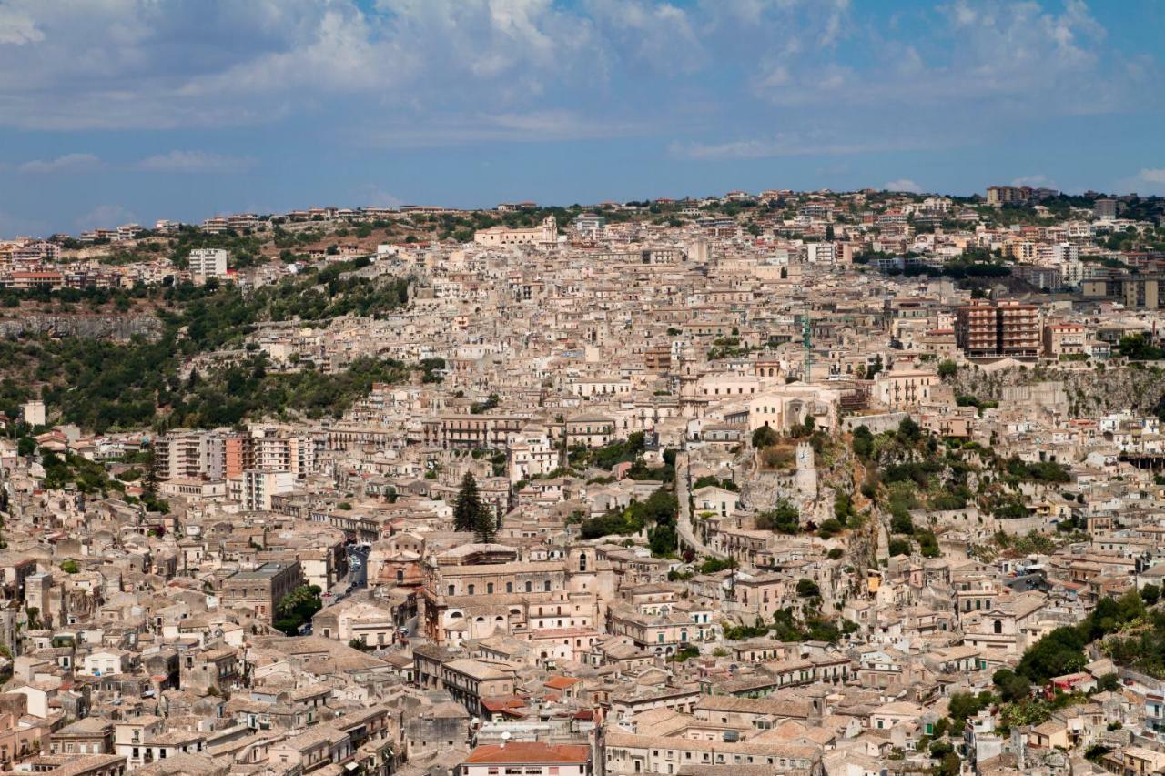Casa Degli Avi Don Neli, Immersa Nella Natura Modica Exterior foto